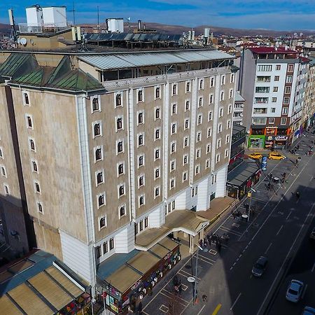 Sivas Bueyuek Hotel Extérieur photo