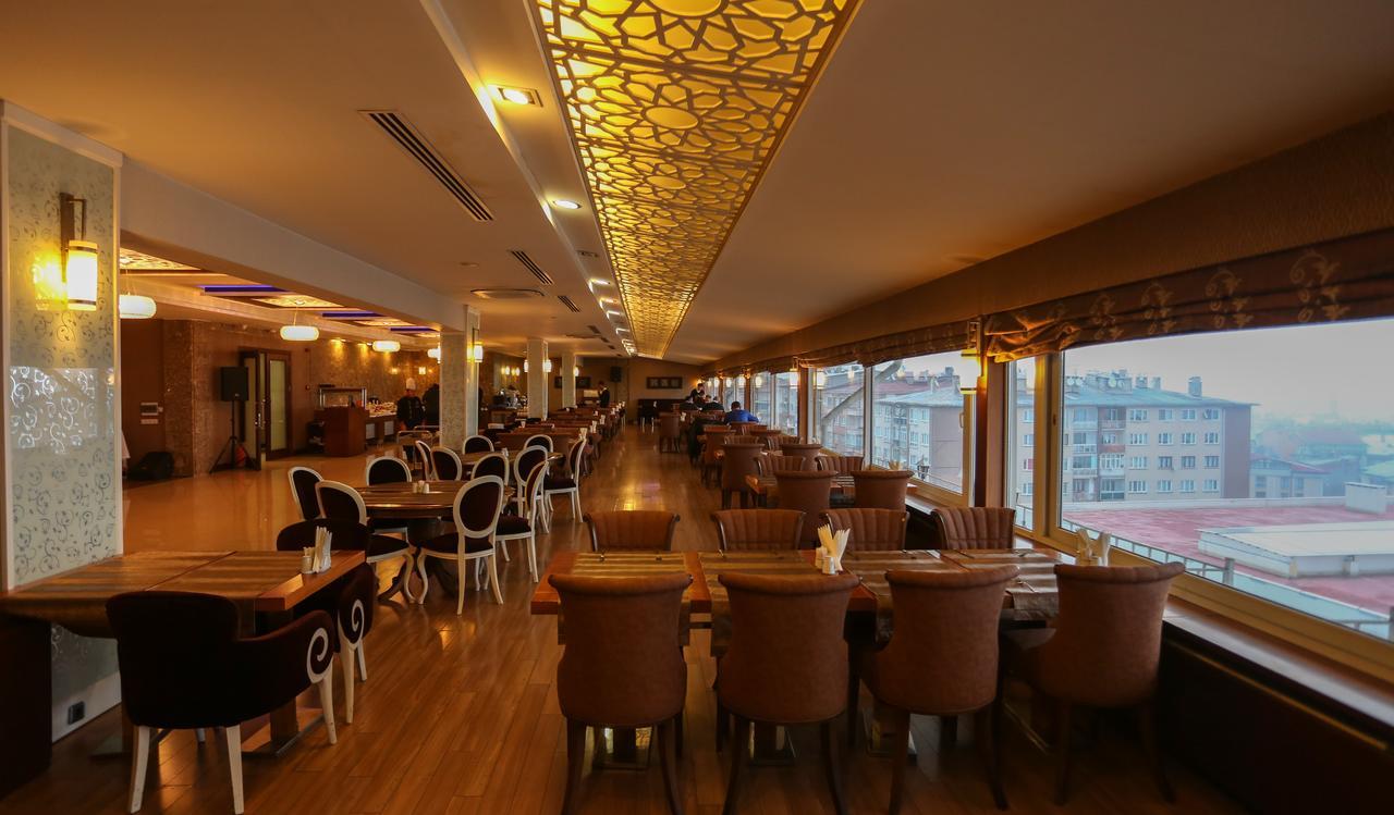 Sivas Bueyuek Hotel Extérieur photo