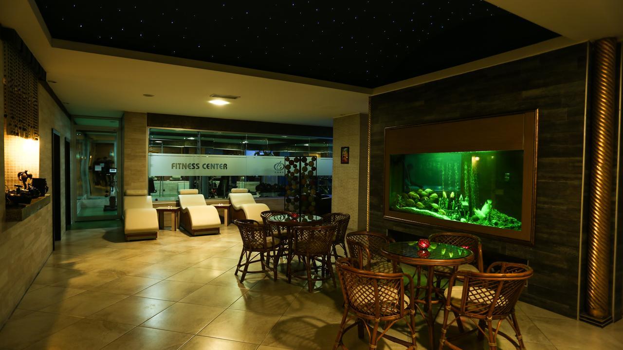 Sivas Bueyuek Hotel Extérieur photo