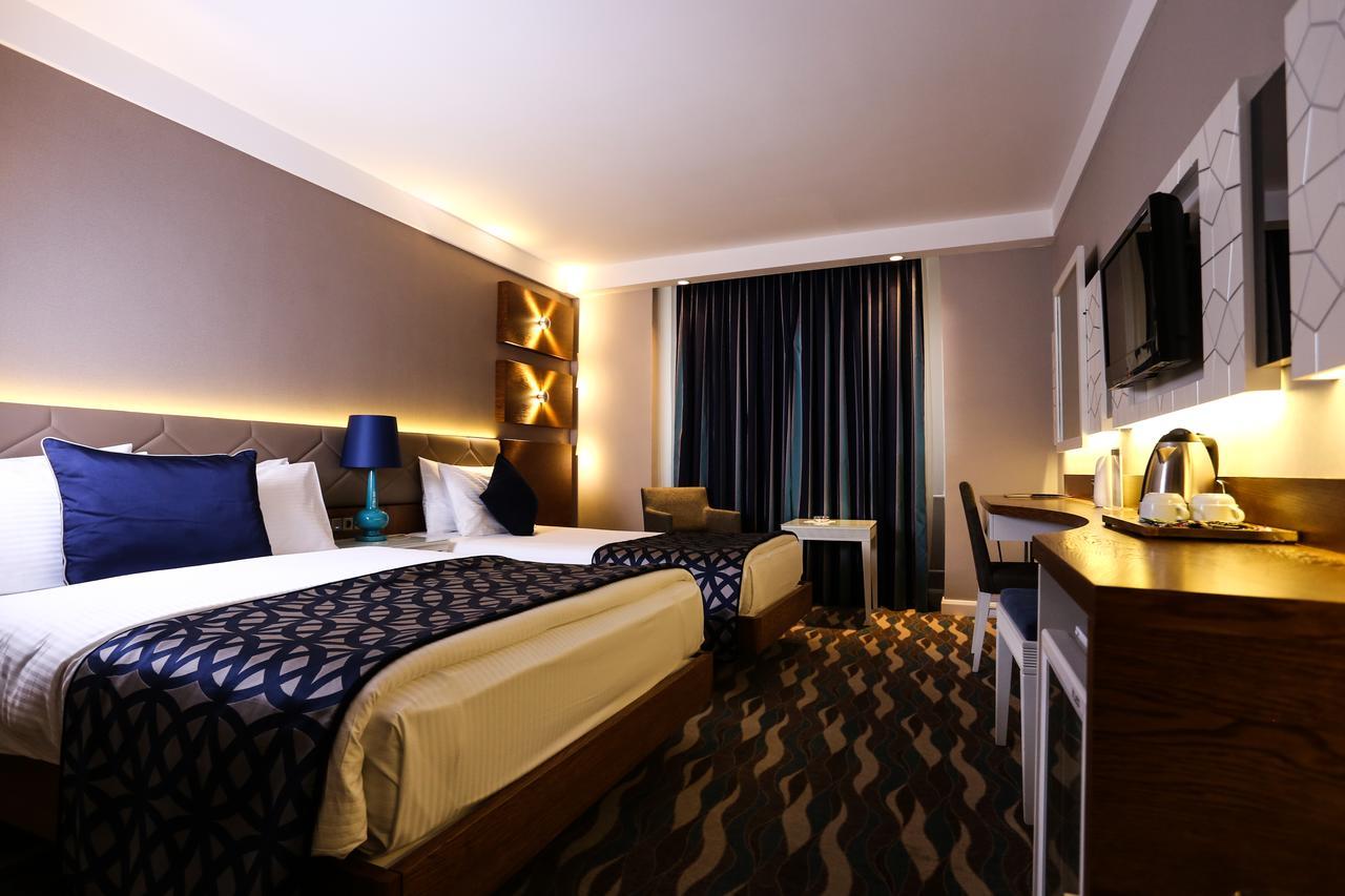 Sivas Bueyuek Hotel Extérieur photo